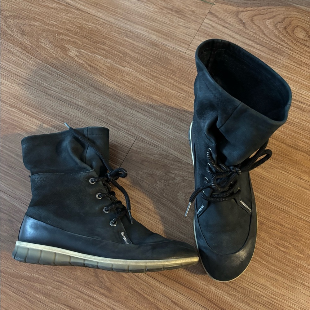 ECCO Black Men's Boots